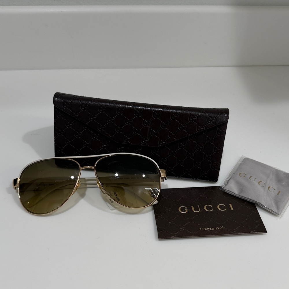 Gucci Gold-Toned Aviator Sunglasses